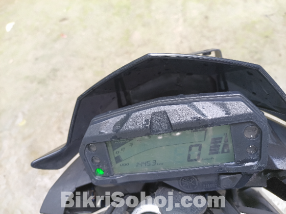 Yamaha Fz v2